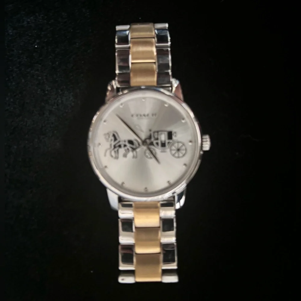 Coach watch - Picture 3 of 5